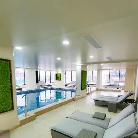 Alezzi Summer Premium - Pool & Alezzi * Năvodari