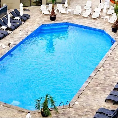 Alezzi Summer Premium - Pool & Alezzi Lägenhet *